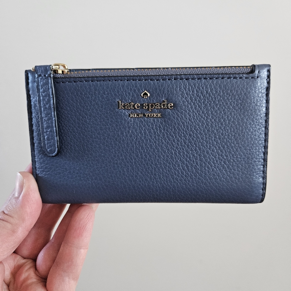 Kate Spade bifold wallet.